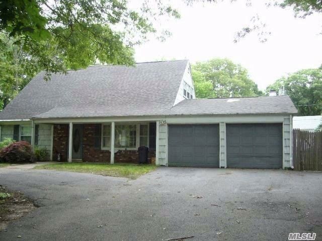 Foto principal - 1347 Stony Brook Rd