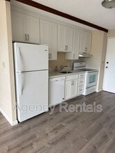 Building Photo - 1655 Makaloa St