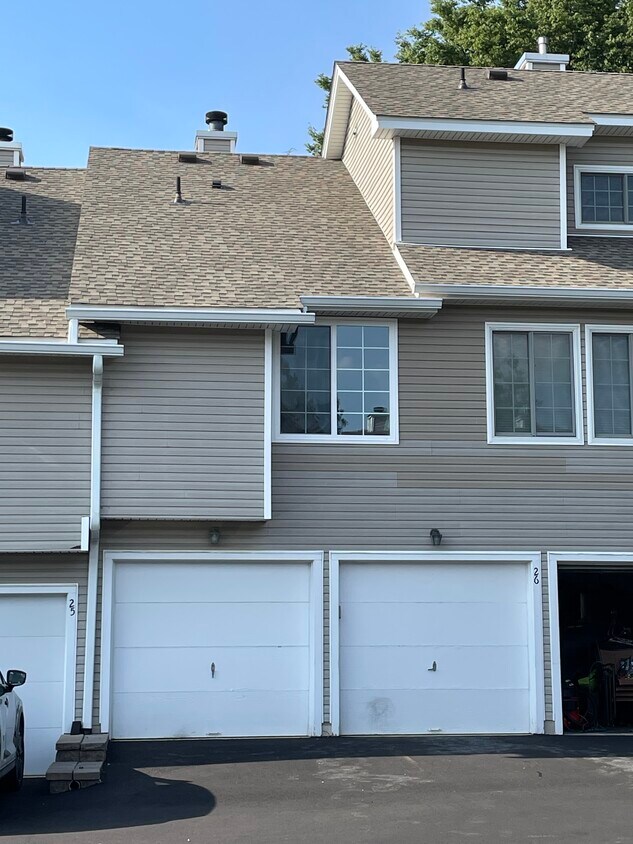 Foto principal - 26 Tory Ct