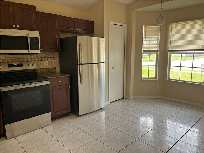 Photo - 2131 Rj Cir House