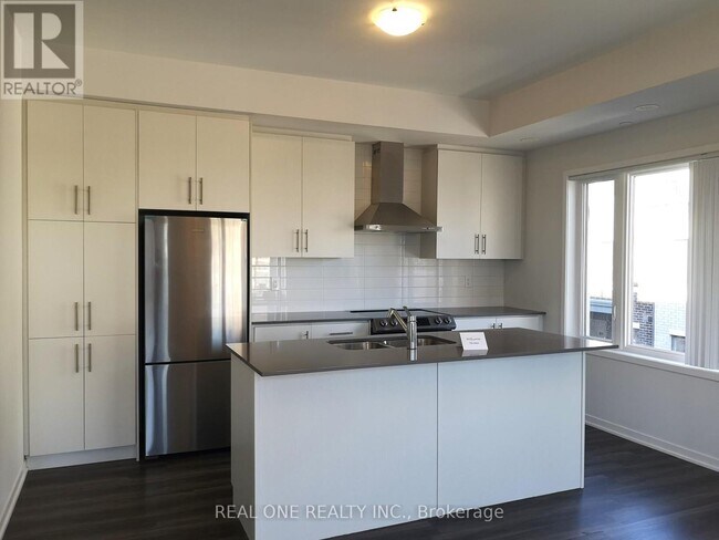 Photo du bâtiment - 30 William Jackson Wy