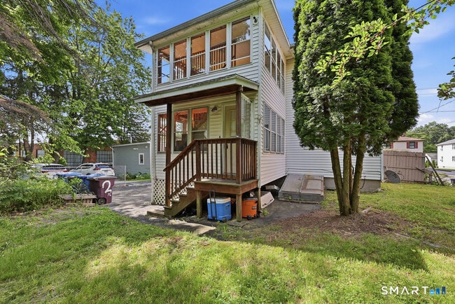 Building Photo - 23 Alden St