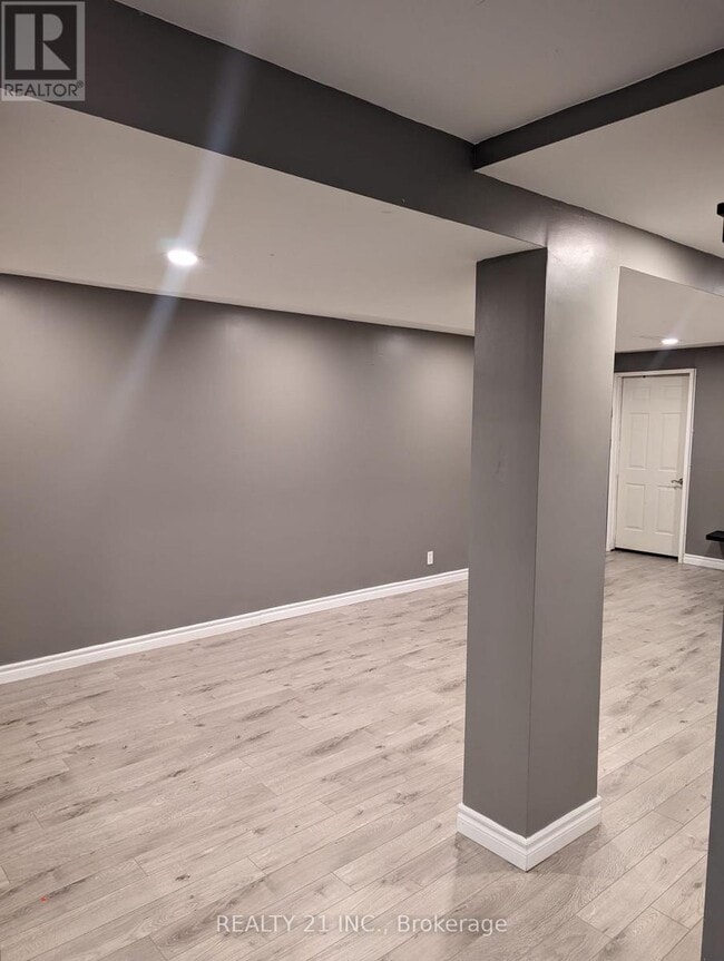 Building Photo - 514 Brimorton Dr