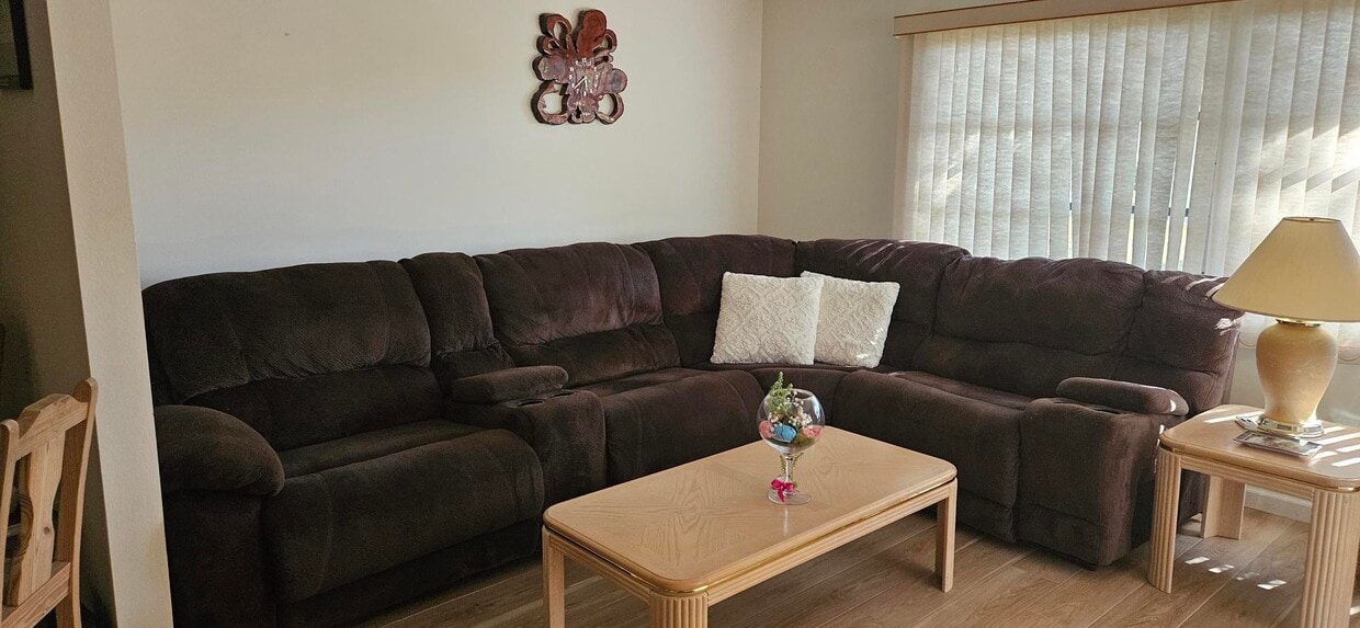 Photo - 6215 Green View Cir (Sarasota, FL)