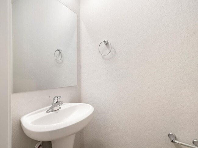 Foto del edificio - 7818 Shetland Dr