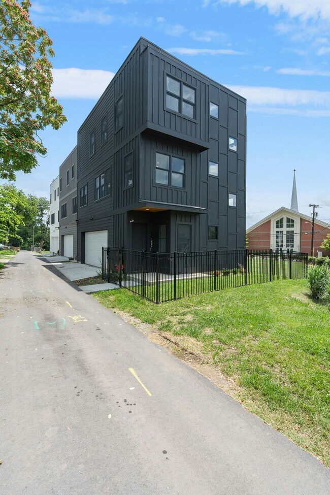 Foto del edificio - 1258 1st Ave S