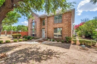 Building Photo - 7941 Flagstone St