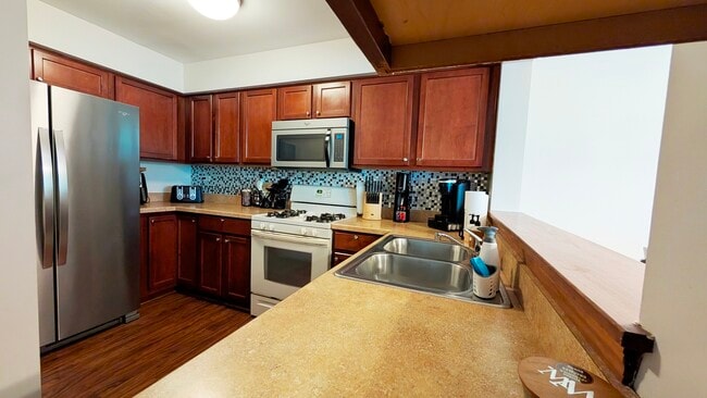 Building Photo - 669 Lincoln Station Dr