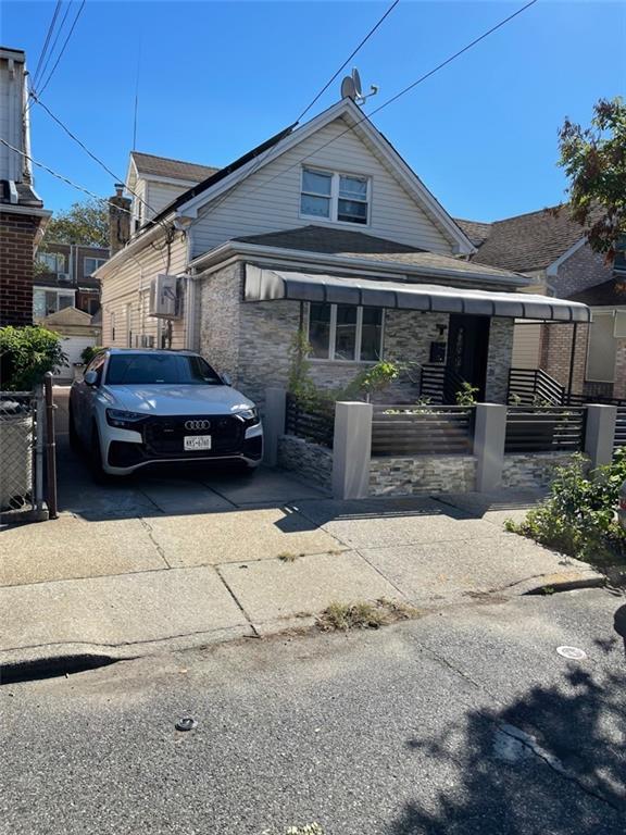 Primary Photo - 2555 E 28th St