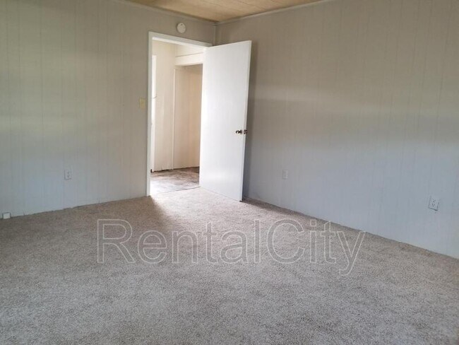 Foto del edificio - 212 N Tennessee St