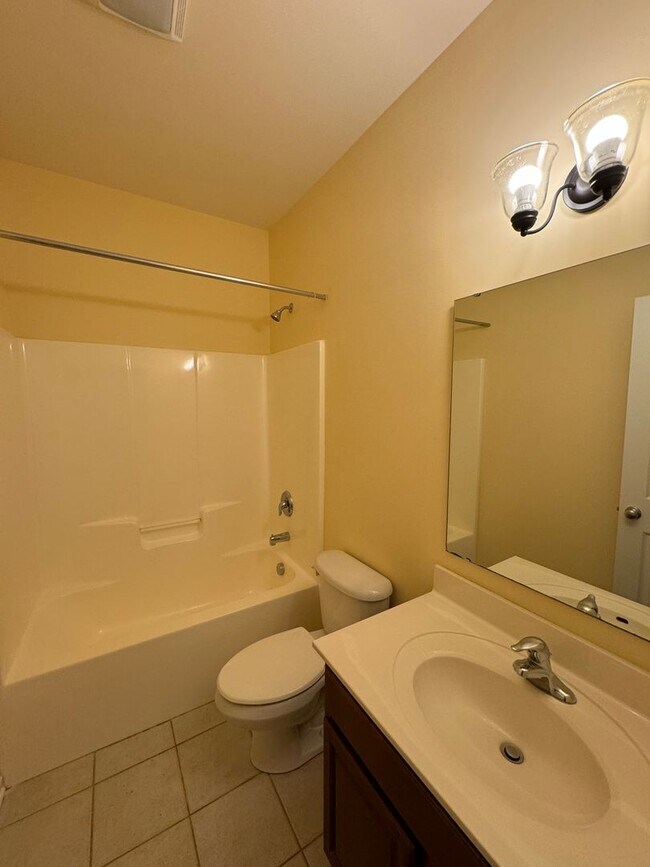 Foto del edificio - 4BR/3BA Home in Winding Walk