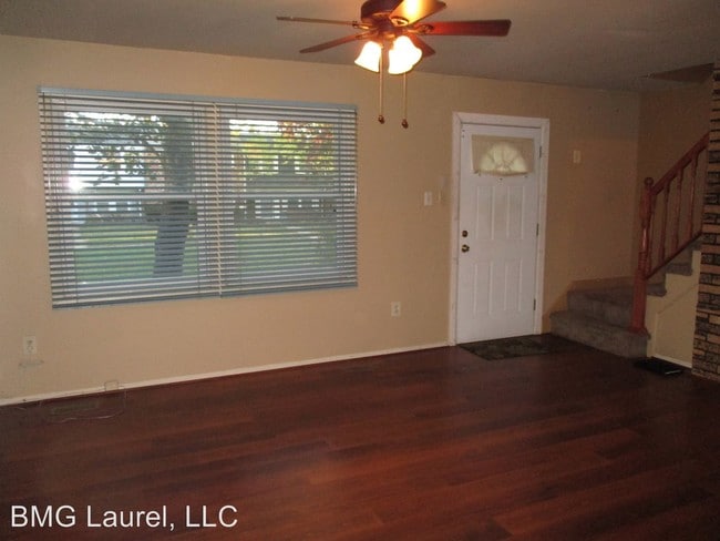 Building Photo - 12905 Marquette Ln