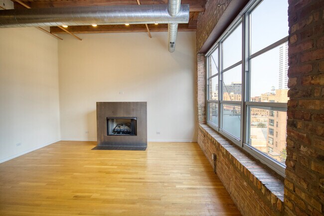 Foto del edificio - 333 S Desplaines St