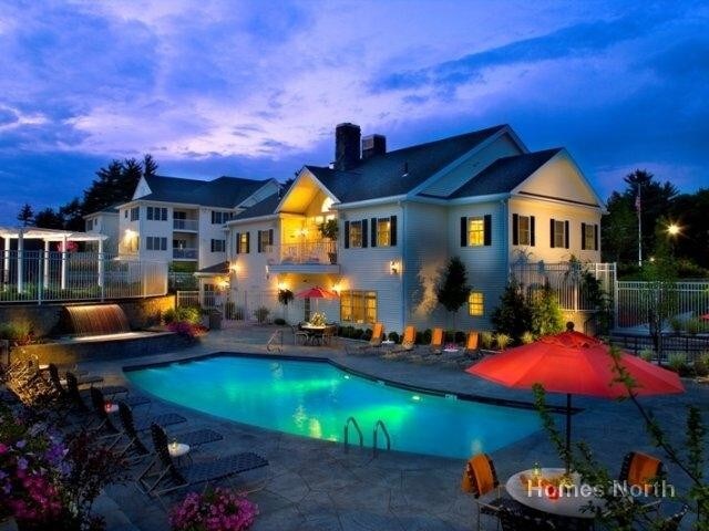 Foto del edificio - 100 Thompson Farm