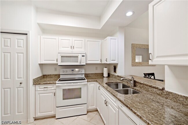 Foto del edificio - 2345 Carrington Ct