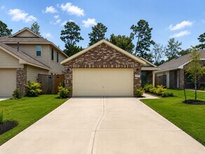 Building Photo - 20910 Zuccala Dr
