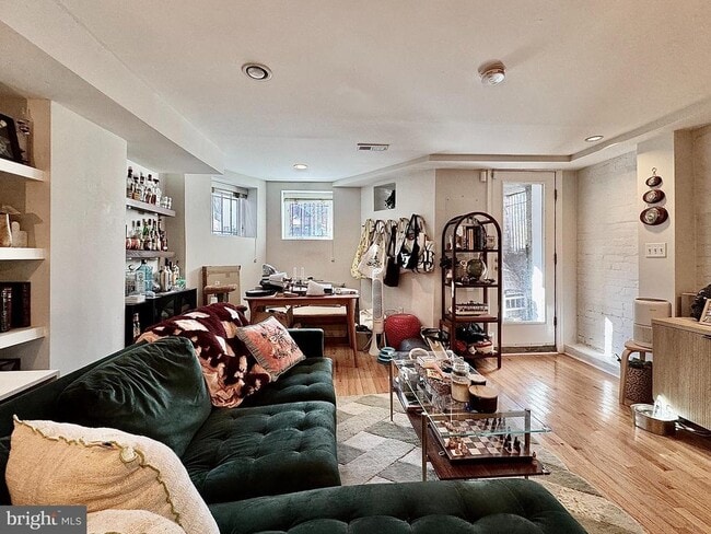 Building Photo - 2017 13th St NW