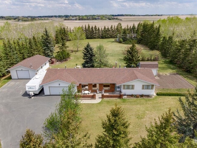 Building Photo - 26 Lake Ere Estates