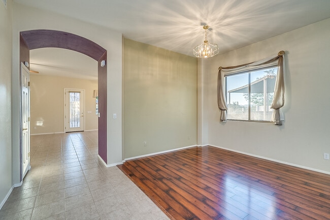 Building Photo - 13455 N Big View Ct