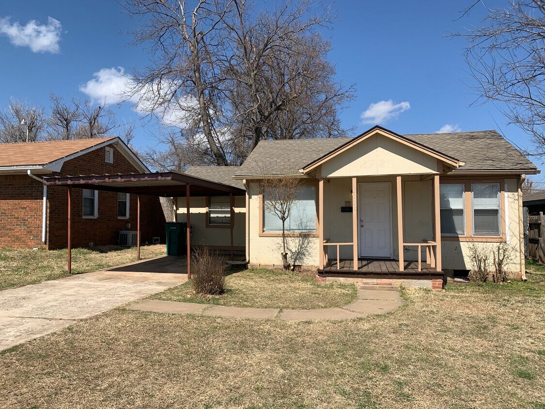 Primary Photo - Very Nice 2 Bed 1 Bath Home In Great Locat...