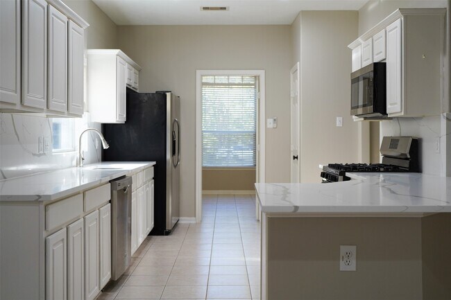 Foto del edificio - 105 N Holly Laurel Cir