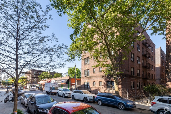Building Photo - 35-54 95th St