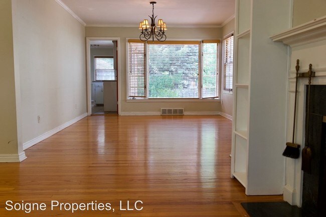 Foto del edificio - 429 E Meyer Blvd