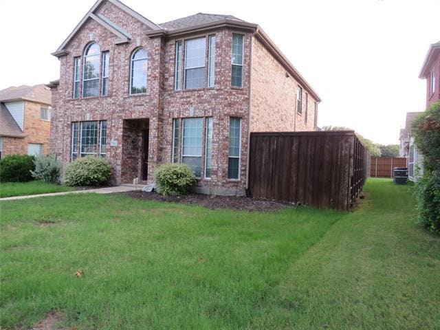Building Photo - 7585 Ravenhill Dr