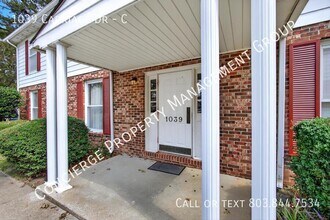 Building Photo - 1039 Carriage Dr