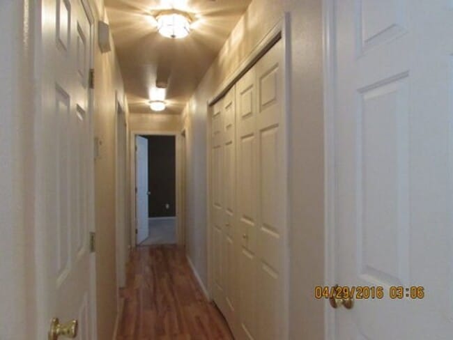 Building Photo - 3 Bed 2 Bath Home in Quiet Grand Junction Neighborhood
