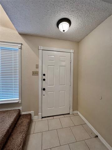 Building Photo - 4944 Shady Oak Trail