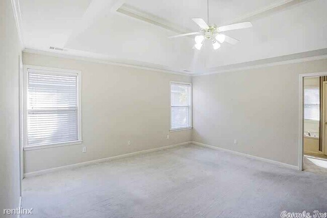 Foto del edificio - 3 br, 2 bath House - 12915 Misty Creek Dr