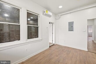 Building Photo - 6012 Ridge Ave