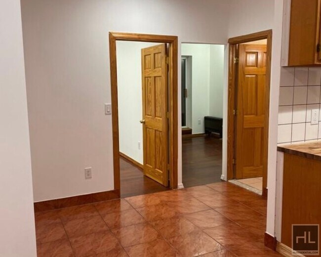 Foto del edificio - HUBBARD STREET