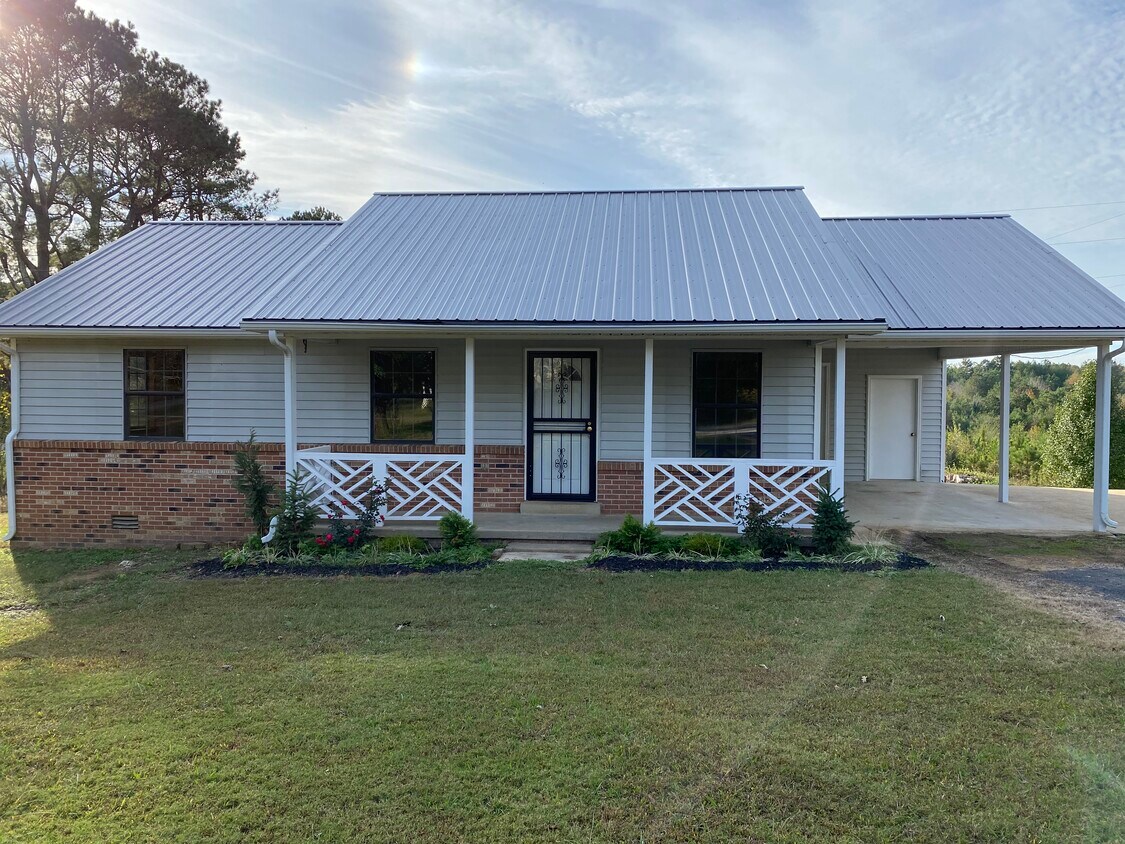21 Carol Rd, Huron, TN 38345 House Rental in Huron, TN