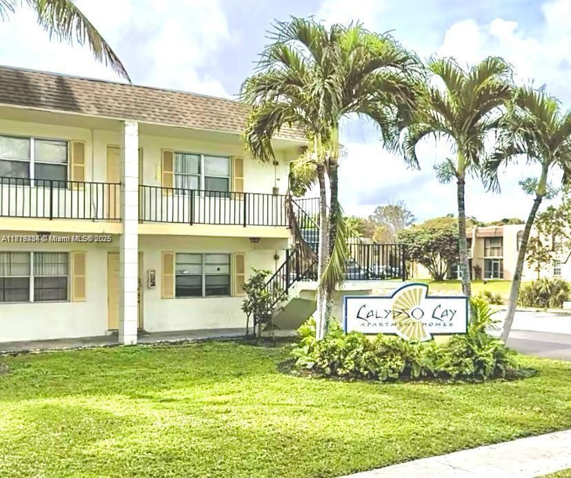 Foto principal - 4160 NW 21st St
