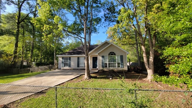 Building Photo - 1317 Jasmine St