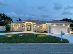 Building Photo - 1061 Bimini Ln