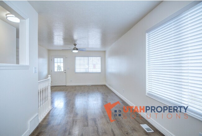 Foto del edificio - 7708 N Wyatt Earp Ave