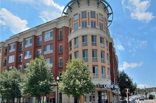 Foto del edificio - 2200 N Westmoreland St