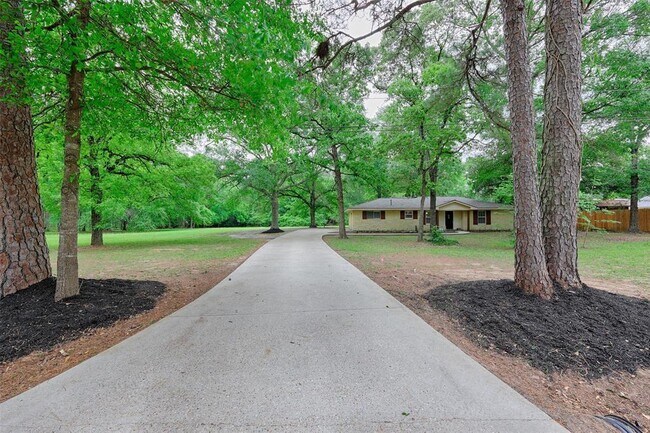 Building Photo - 15458 Rabon Chapel Rd
