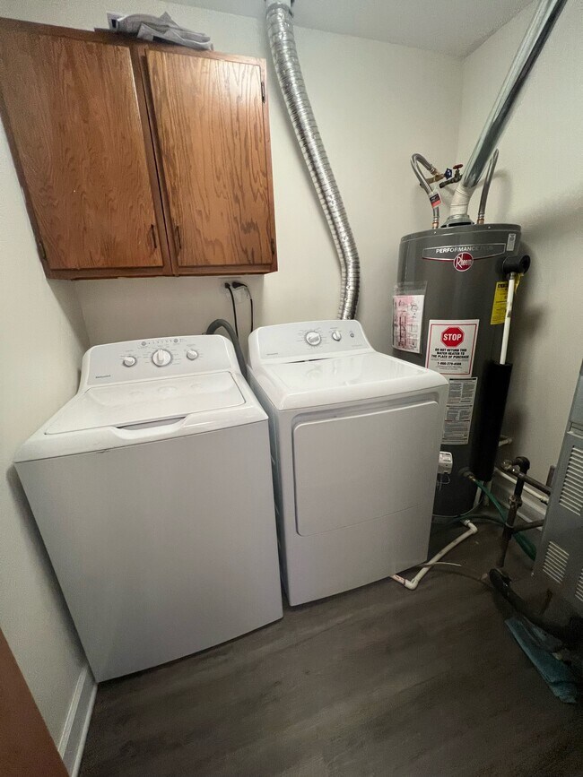 Lavandería - 1115 Hampton Hbr