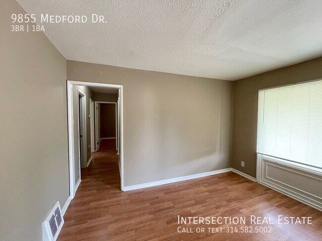 Building Photo - Cute North County 3bd/1ba House w/ Fenced ...