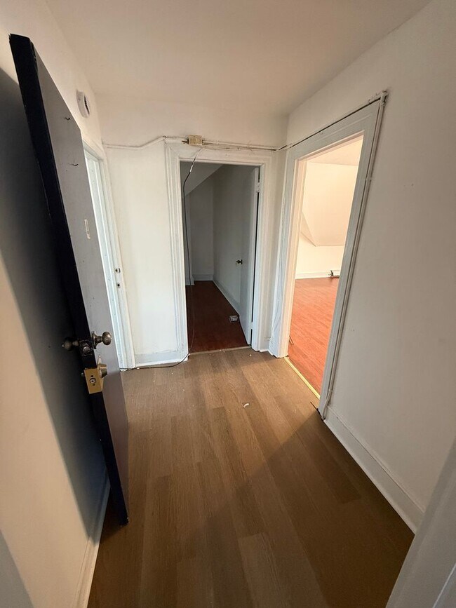 Foto del edificio - 6515 Rising Sun Ave