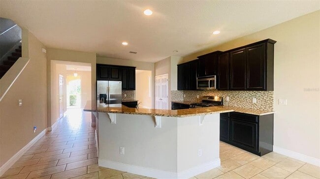 Building Photo - 1033 Vinsetta Cir