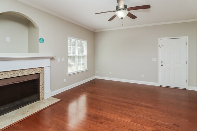 Building Photo - 13748 Cedar Pond Cir