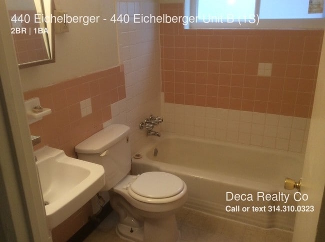 Building Photo - 440 Eichelberger St