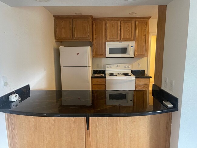 Foto del edificio - 3 Bedroom 2 Bath- home