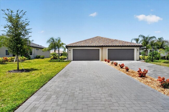 Foto del edificio - New Construction 2 Bedroom PLUS a Home Office Available in Lorraine Lakes