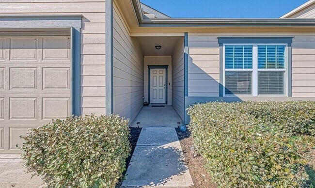 Building Photo - 10133 Pappas Dr
